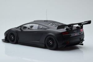 Lamborghini Gallardo LP600+ GT3 Matowy Czarny Minichamps 1:18 151111100 Metal — zdjęcie 5 z 6
