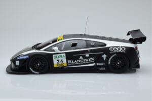 Lamborghini Gallardo LP600+ GT3 Reiter Engineering #24 N. Hayek / P. Kox ADAC GT Masters 2011 Minichamps 1:18 151111124 Metal — zdjęcie 3 z 6