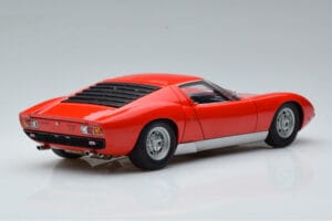 Lamborghini Miura SV Czerwony AUTOart 1:18 74543 Metal — zdjęcie 3 z 8