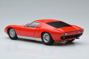 Lamborghini Miura SV Czerwony AUTOart 1:18 74543 Metal — zdjęcie 7 z 8