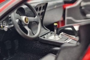 Lamborghini Miura SVR Czerwony Kyosho 1:18 08319RBK Metal — zdjęcie 8 z 9