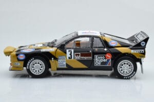 Lancia 037 ESSO #3 F. Tabaton Rally Targa Florio 1985 Kyosho 1:18 08306H Metal — zdjęcie 5 z 8