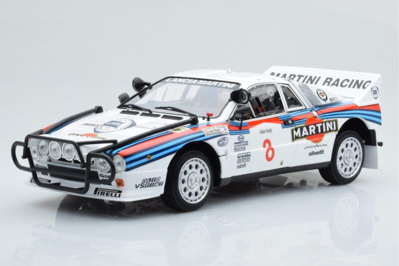 Lancia 037 Martini #8 A. Bettega / M. Perissinot Safari Rally 1985 Kyosho 1:18 08306J Metal