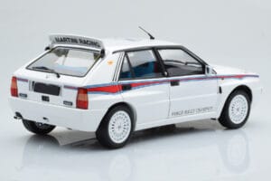 Lancia Delta HF Integrale 6 Biały Kyosho 1:18 08344E Metal — zdjęcie 4 z 8