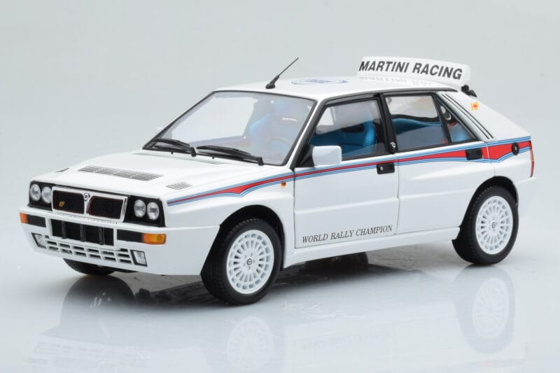 Lancia Delta HF Integrale 6 Biały Kyosho 1:18 08344E Metal