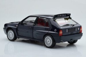 Lancia Delta HF Integrale Club Italia Niebieski Kyosho 1:18 08343SC Metal — zdjęcie 7 z 8