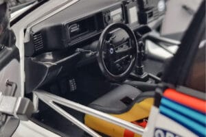 Lancia Delta HF Integrale Evoluzione #3 D. Auriol / B. Occelli Tour de Corse 1992 Kyosho 1:18 08348H Metal — zdjęcie 7 z 9