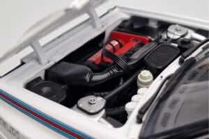 Lancia Delta HF Integrale Evoluzione Test Car Kyosho 1:18 08348G Metal — zdjęcie 8 z 9
