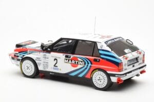Lancia Delta Integrale 16V #2 M. Biasion / T. Siviero Rally Safari 1990 IXO 1:18 18RMC139A Metal — zdjęcie 5 z 6
