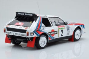 Lancia Delta S4 #2 M. Alen / I. Kivimaki Rally San Remo 1986 IXO 1:18 18RMC130A Metal — zdjęcie 2 z 6