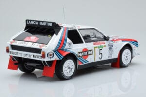Lancia Delta S4 #5 M. Biasion / T. Siviero Rally San Remo 1986 IXO 1:18 18RMC130B Metal — zdjęcie 2 z 6