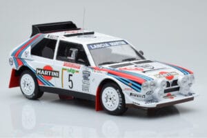 Lancia Delta S4 #5 M. Biasion / T. Siviero Rally San Remo 1986 IXO 1:18 18RMC130B Metal — zdjęcie 4 z 6