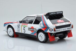Lancia Delta S4 #5 M. Biasion / T. Siviero Rally San Remo 1986 IXO 1:18 18RMC130B Metal — zdjęcie 5 z 6