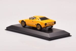 Lancia Stratos Żółty Minichamps 1:43 430125020 Metal — zdjęcie 3 z 4