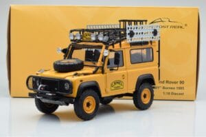 Land Rover Defender 90 Camel Trophy Borneo 1985 Almost Real 1:18 810213 Metal — zdjęcie 8 z 8