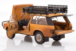 Land Rover Defender 90 Camel Trophy Sumatra 1981 Almost Real 1:18 810107 Metal — zdjęcie 5 z 8
