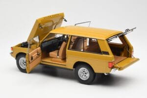 Land Rover Range Rover Classic Żółty Almost Real 1:18 ALM810103 Metal — zdjęcie 5 z 8