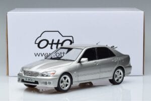 Lexus IS200 XE10 Srebrny Otto 1:18 OT991 Żywica — zdjęcie 6 z 6