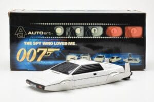 Lotus Esprit Type 79 James Bond The Spy Who Loved Me Submarine Biały AUTOart 1:18 75306 Metal — zdjęcie 2 z 8