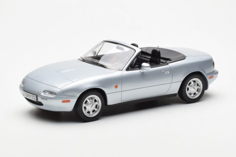 Mazda MX-5 NA Srebrny Norev 1:18 188023 Metal