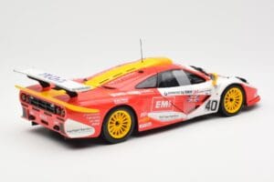 McLaren F1 GTR #40 J. O'Rourke / M. Sugden / P. Auberlein EMI 24 Hours of Le Mans 1996 UT Models 1:18 39820 Metal — zdjęcie 2 z 6