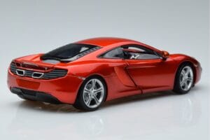 McLaren MP4-12C Z Figurką Stig Top Gear Minichamps 1:18 519101330 Metal — zdjęcie 3 z 7