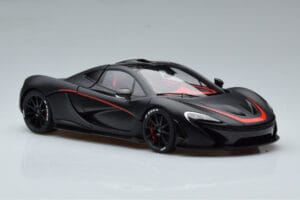 McLaren P1 Matowa Czarny AUTOart 1:18 76027 Metal — zdjęcie 5 z 9