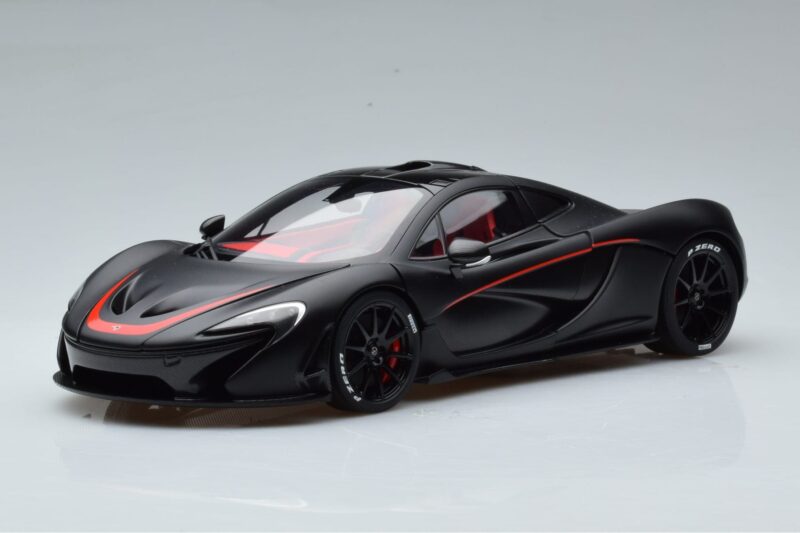 McLaren P1 Matowa Czarny AUTOart 1:18 76027 Metal