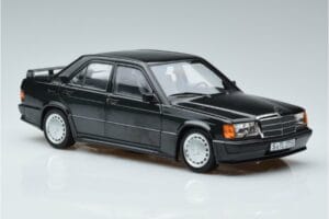 Mercedes 190 E 2.3-16 Cosworth W201 Norev 1:18 183830 Metal — zdjęcie 5 z 7