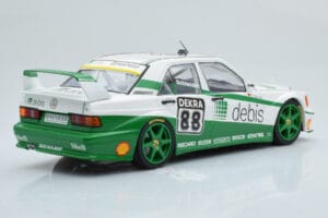 Mercedes 190E 2.5-16 W201 EVO 2 Debis #88 B. Schneider Team Zackspeed DTM 1991 Minichamps 1:18 155913688 Metal — zdjęcie 2 z 6