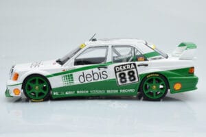 Mercedes 190E 2.5-16 W201 EVO 2 Debis #88 B. Schneider Team Zackspeed DTM 1991 Minichamps 1:18 155913688 Metal — zdjęcie 3 z 6