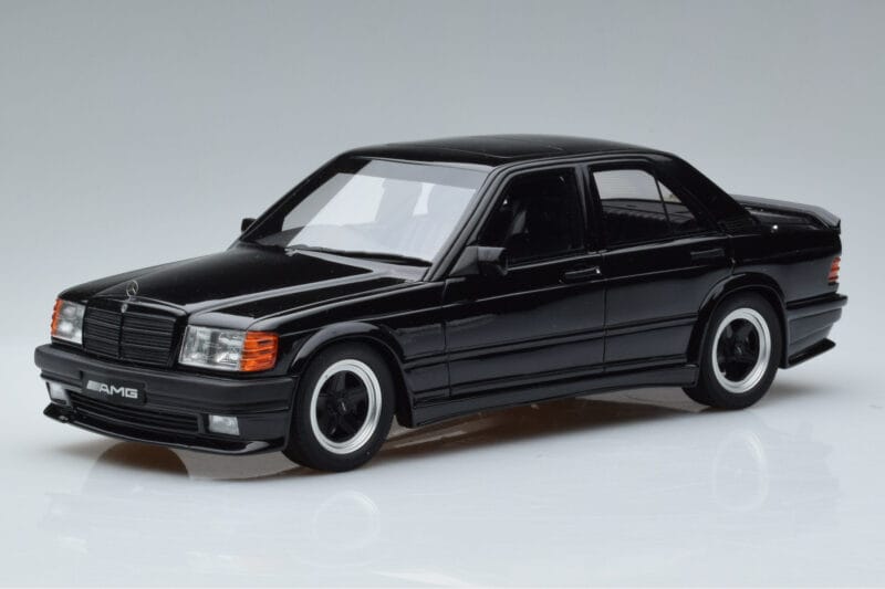 Mercedes 190E W201 2.3 AMG The Hammer Otto 1:18 OT754 Żywica