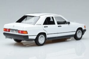 Mercedes 190 E W201 Biały Norev 1:18 183820 Metal — zdjęcie 3 z 7