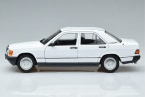 Mercedes 190 E W201 Biały Norev 1:18 183820 Metal — zdjęcie 4 z 7