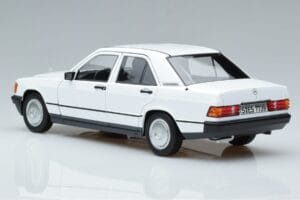 Mercedes 190 E W201 Biały Norev 1:18 183820 Metal — zdjęcie 6 z 7