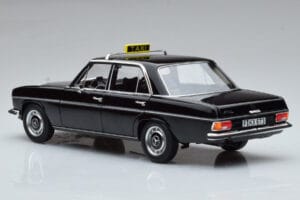 Mercedes 200 W115 Taxi Norev 1:18 183776 Metal — zdjęcie 6 z 7