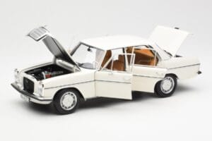 Mercedes 200 W115 Biały Norev 1:18 183770 Metal — zdjęcie 2 z 8