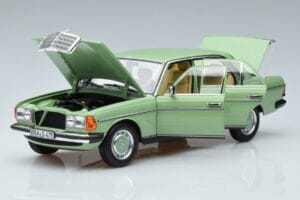 Mercedes 200 W123 Zielony Norev 1:18 183796 Metal — zdjęcie 2 z 7