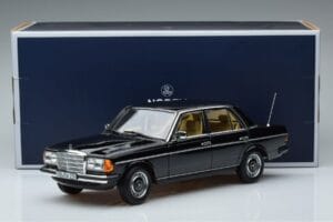 Mercedes 230E W123 Edycja Limitowana Norev 1:18 183711 Metal — zdjęcie 8 z 8