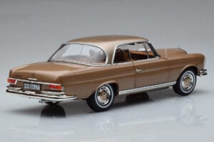 Mercedes 250 SE Coupe W111 Złoty Metaliczny Norev 1:18 183759 Metal — zdjęcie 3 z 7