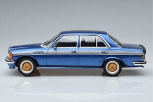 Mercedes 280 E AMG W123 Niebieski Otto 1:18 OT221 Żywica — zdjęcie 3 z 6