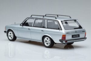 Mercedes 280 TE AMG S123 Srebrny Otto 1:18 OT246 Żywica — zdjęcie 5 z 6