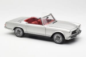 Mercedes 280 SL W113 Pagoda Srebrny Schuco 1:18 450035000 Metal — zdjęcie 6 z 8