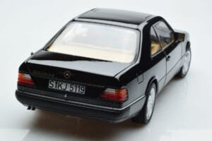 Mercedes 300 CE-24 C124 Coupe AMG Wheels Limitowana Edycja Norev 1:18 183881 Metal — zdjęcie 10 z 11
