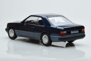 Mercedes 300 CE-24 C124 Coupe Nautical Niebieski Limitowana Edycja Norev 1:18 183882 Metal — zdjęcie 6 z 7