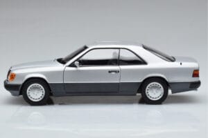 Mercedes 300 CE-24 C124 Coupe Srebrny Norev 1:18 183880 Metal — zdjęcie 4 z 7