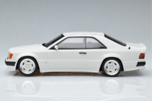 Mercedes 300 CE C124 AMG The Hammer Arctic Biały Otto 1:18 B66040639 Żywica — zdjęcie 3 z 6