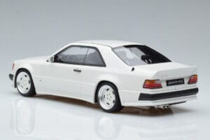 Mercedes 300 CE C124 AMG The Hammer Arctic Biały Otto 1:18 B66040639 Żywica — zdjęcie 5 z 6