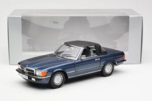 Mercedes 300 SL R107 Granatowy Norev 1:18 183466 Metal — zdjęcie 8 z 8