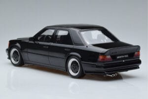Mercedes 300E W124 5.6 AMG The Hammer Otto 1:18 OT638 Żywica — zdjęcie 5 z 6